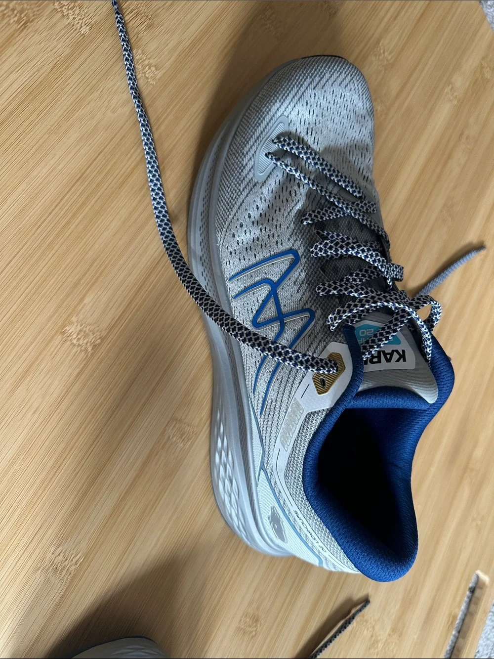 Men's Karhu Synchron 2.0 Lightweight Silver & Blue Performance Running Shoe 9.5